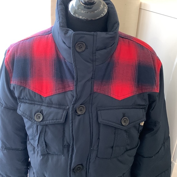 Hollister Navy Fleece Puffer Jacket size M - Picture 1 of 17